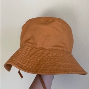 Bucket hat